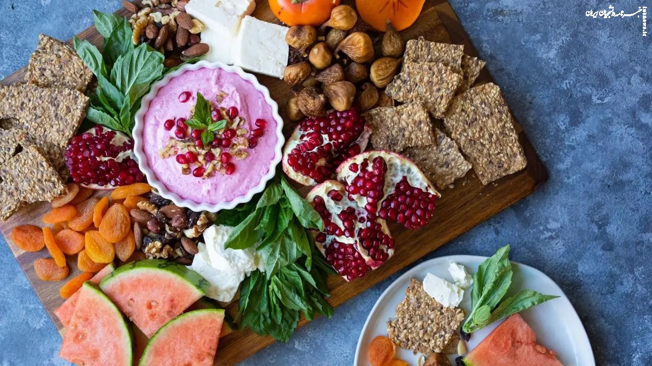 ۵ خوراکی اصیل و مهم شب یلدا