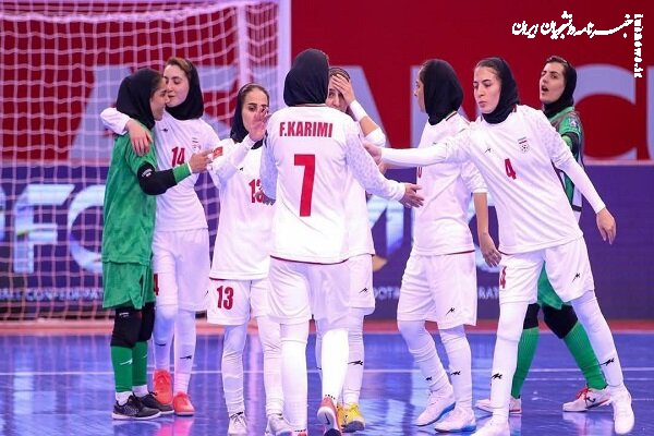 پیروزی تیم ملی فوتسال زنان ایران در نیمه نخست برابر ایتالیا