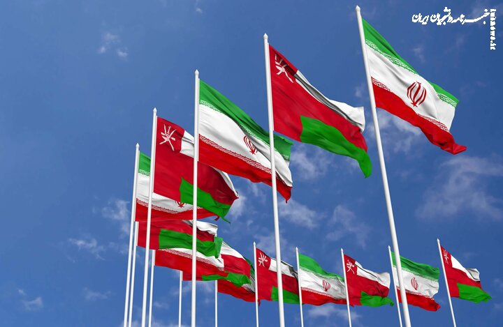 وزیر خارجه در مراسم روز ملی عمان در تهران حضور یافت