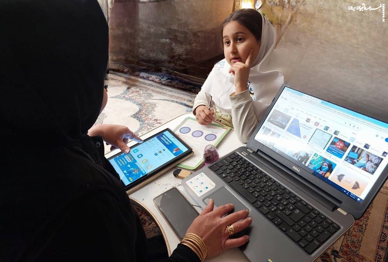  مادران دورکار دبستانی‌ها، زنانی که در چند جبهه می‌جنگند