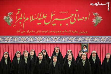 رسانه‌های ما مراقب باشند تفکر غلط سرمایه‌داری غرب درباره زن را ترویج نکنند. 