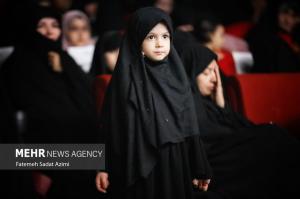 گردهمایی مادران و همسران شهدای قمی +عکس