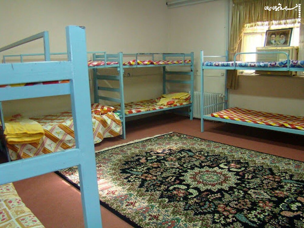 ریزش سقف یکی از اتاق‌های خوابگاه دانشگاه فرهنگیان