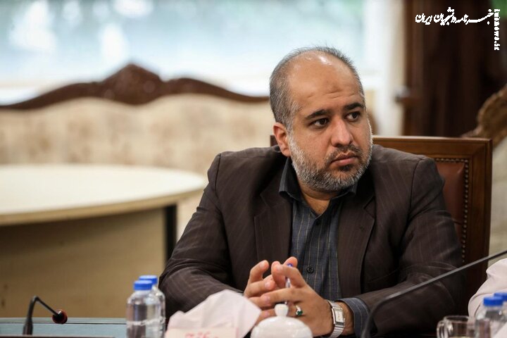 فیلم| خضریان: دکتر پزشکیان گفتند، مجلس یکی از عوامل تورم است، من از طرف مجلس از ایشان عذرخواهی می‌کنم