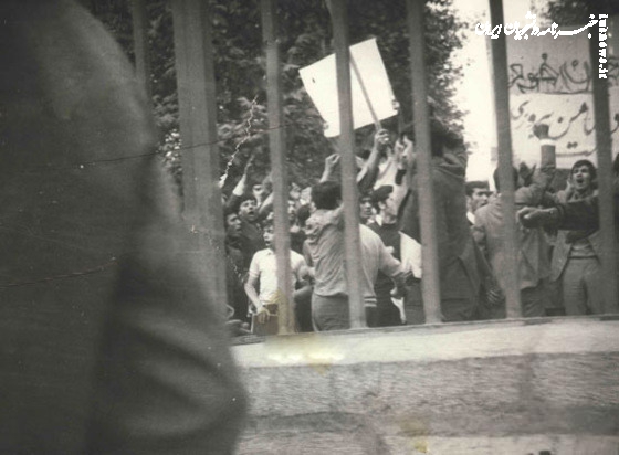 ۱۶ آذر و خطی که نباید گم شود/ دانشجو تنظیم گر حکمرانی کشور بر محور آرمان گرایی است