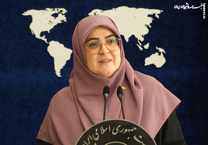 فاطمه مهاجرانی: قرار نیست زنانی مردنما باشیم