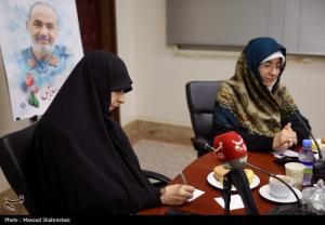 دیدار رئیس ستاد مرکزی هفته بزرگداشت مقام زن و روز مادر با بانوان فرهیخته حوزوی اهل سنت +عکس