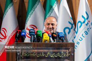 تجلیل از مادران و همسران شهدای جنگ ۱۲ روزه