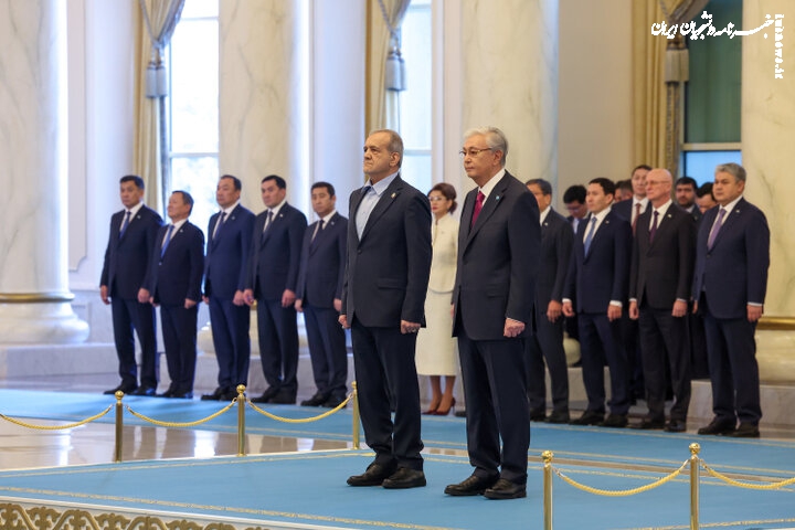 استقبال رسمی رئیس جمهورقزاقستان از پزشکیان