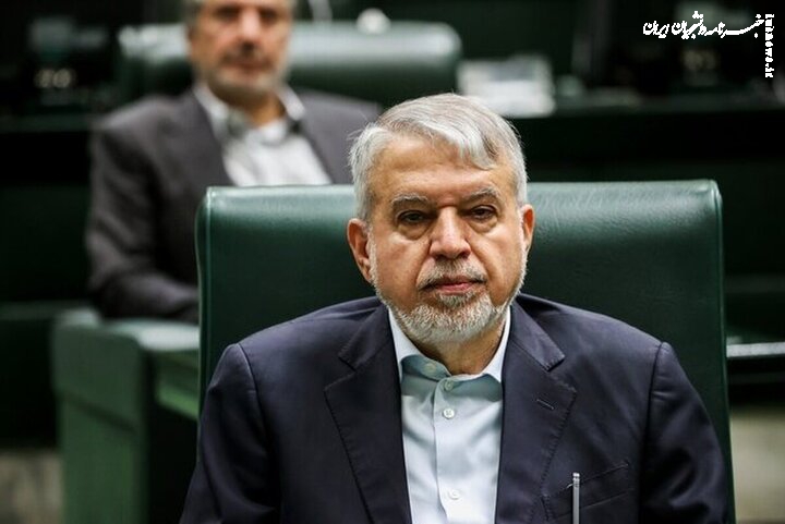 فرار رو به جلوی صالحی امیری