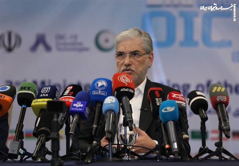 وزیرعلوم خبرداد: بسته حمایتی دولت برای مرجعیت علمی