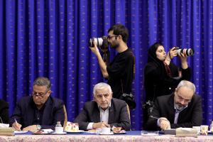 جلسه بررسی راهکارهای تحقق انسجام ملی و چگونگی عبور از چالش‌ها به ریاست رئیس‌جمهور پزشکیان +عکس