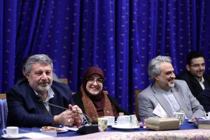 جلسه بررسی راهکارهای تحقق انسجام ملی و چگونگی عبور از چالش‌ها به ریاست رئیس‌جمهور پزشکیان +عکس