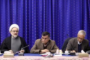 جلسه بررسی راهکارهای تحقق انسجام ملی و چگونگی عبور از چالش‌ها به ریاست رئیس‌جمهور پزشکیان +عکس