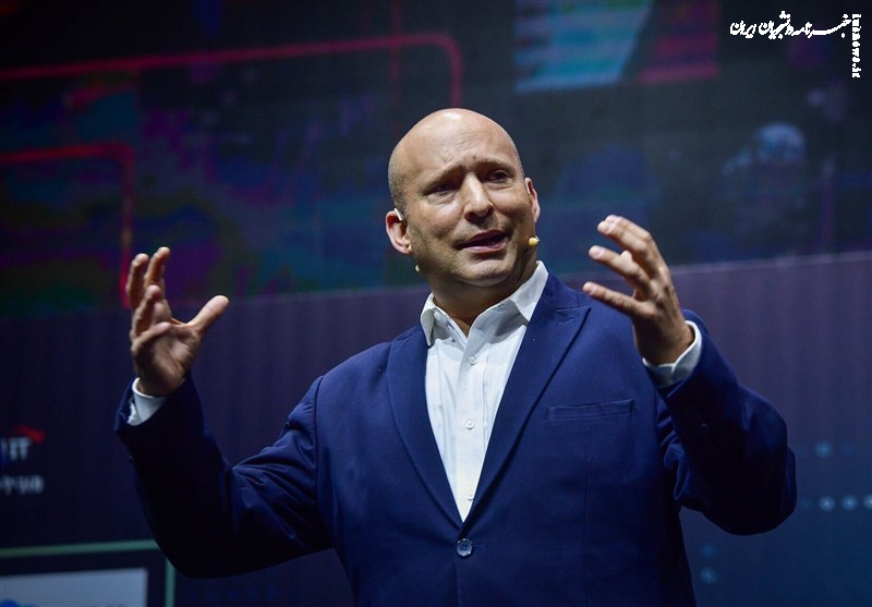 تحلیل رسانه عبری: افشاگری هکرها می‌تواند به زندگی سیاسی "بنت" پایان دهد