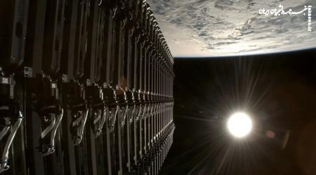 یک ماهواره استارلینک در حال سقوط است