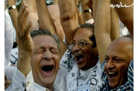 ۲ تا ۵ بار در هفته از ته دل بخندید