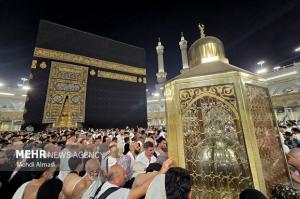 کاروان عمره دانشگاهیان