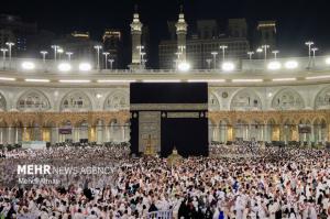 کاروان عمره دانشگاهیان