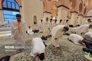 کاروان عمره دانشگاهیان