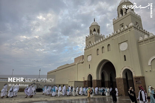 کاروان عمره دانشگاهیان