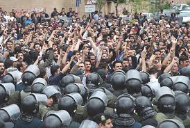 مرزبندی میان اعتراض و اغتشاش؛ تضمین آزادی شهروندان در نظم عمومی  است