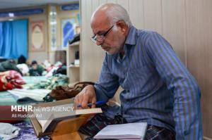 مراسم معنوی اعتکاف در دانشگاه امیرکبیر