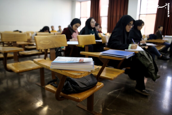 وزارت علوم امروز درباره تعویق امتحانات دانشگاه‌ها تصمیم‌گیری می‌کند