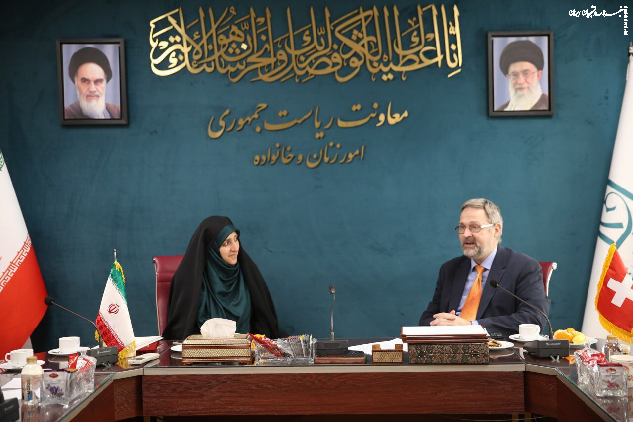 تحریم‌ها خشونت غیرمستقیم اما عمیق علیه زنان و کودکان ایجاد کرده‌ است