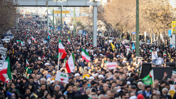 حضور پرشور مردم قزوین در یوم‌الله ۲۲ دی ۱۴۰۴
