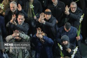 تجمع محکومیت هتک حرمت مساجد در مسجد بهشتی تهران +عکس