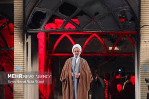 تجمع محکومیت هتک حرمت مساجد در مسجد بهشتی تهران +عکس