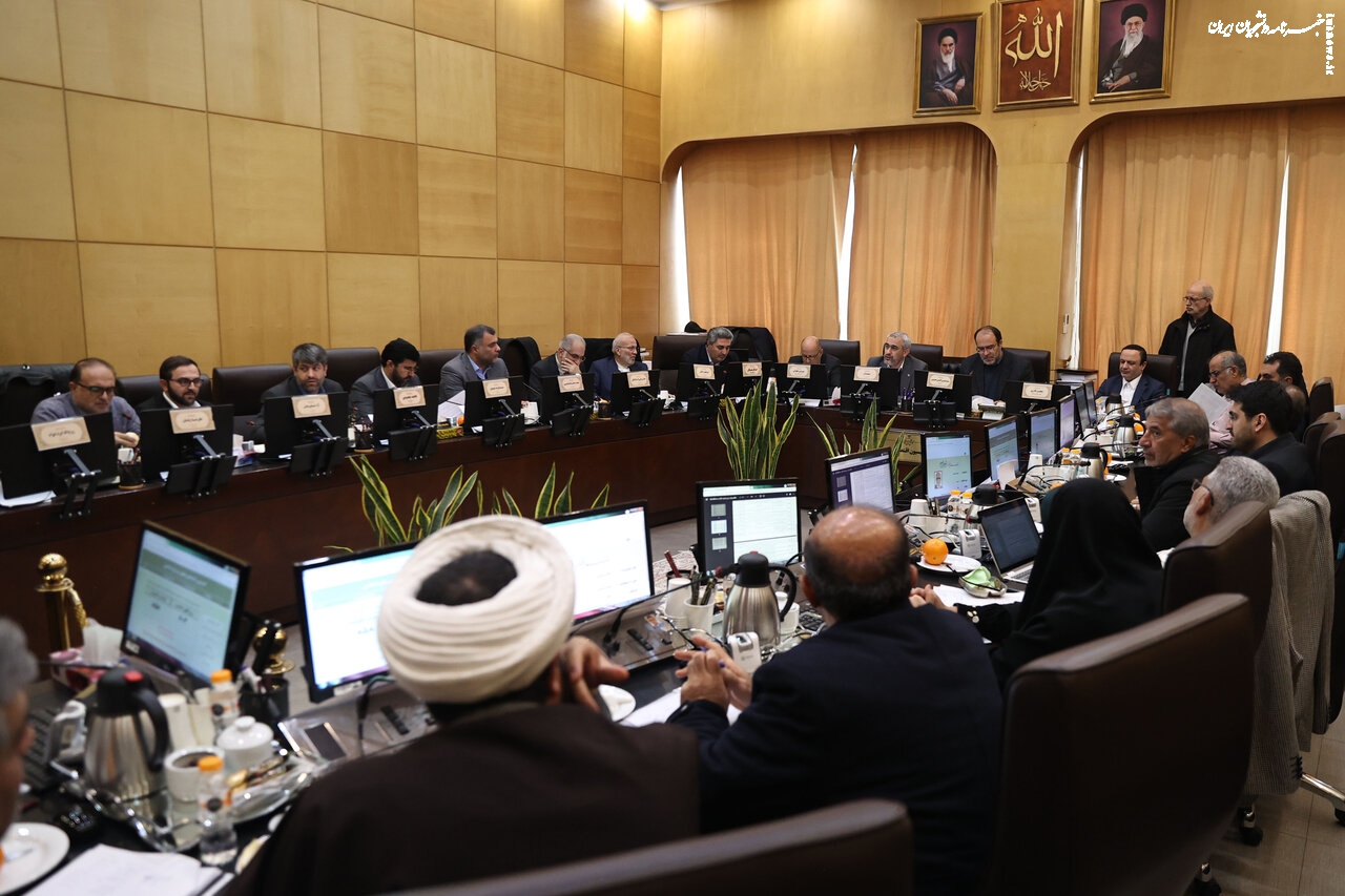 بررسی سوالات از مدنی‌زاده؛ از کمبود دستگاه‌های ایکس‌ری تا گرانی های اخیر