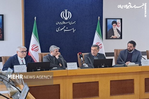 تأکید معاون رئیس‌جمهور بر تک‌نرخی شدن ارز و رونق کسب‌وکار