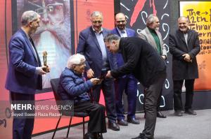 مراسم اختتامیه و اهدای جوایز دوازدهمین دوسالانه بین‌المللی کاریکاتور +عکس