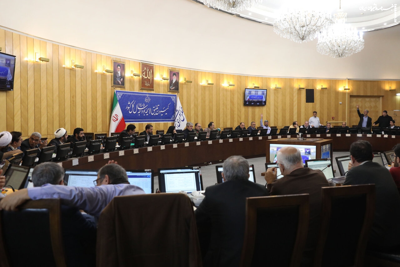 افزایش ۲۴ هزار میلیاردی منابع شهرداری‌ها و حمایت هدفمند از معیشت خانوارها در بودجه