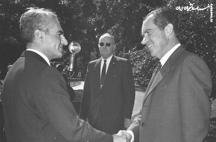 وقتی ترازوی سیاست خارجی کج شد 