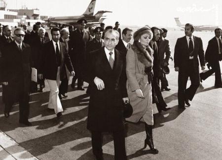 آیا شاه تنها از ایران فرار کرد؟