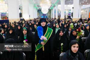 همایش ملی نرجسانه در مسجد مقدس جمکران +عکس