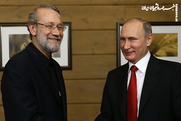  Top Iranian security official meets President Putin in Moscow