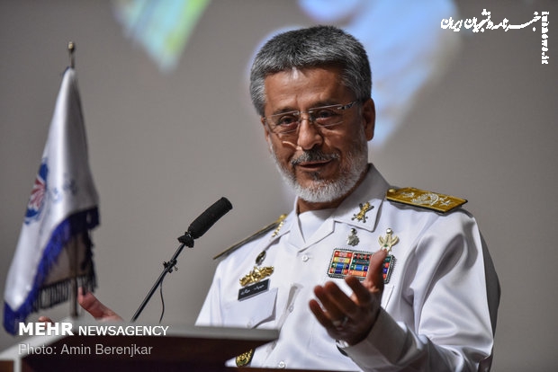  دشمن در جنگ شناختی به‌دنبال نفوذ در ذهن جوانان است