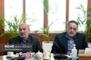 دیدار وزیر علوم و جمعی از رؤسای دانشگاه‌های سراسر کشور با رئیس مجلس