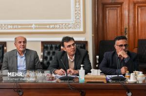 دیدار وزیر علوم و جمعی از رؤسای دانشگاه‌های سراسر کشور با رئیس مجلس