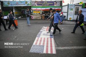 پیاده‌روی منتظران ظهور به سمت مسجد جمکران +عکس