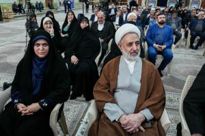 تجدید میثاق رئیس و نمایندگان مجلس با آرمان‌های امام خمینی(ره) +عکس