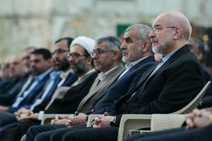 تجدید میثاق رئیس و نمایندگان مجلس با آرمان‌های امام خمینی(ره) +عکس