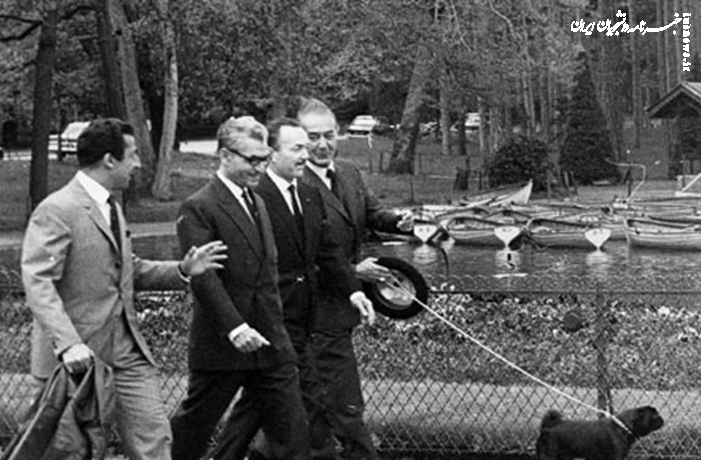 دربار پهلوی و پدیده قاچاق مواد مخدر