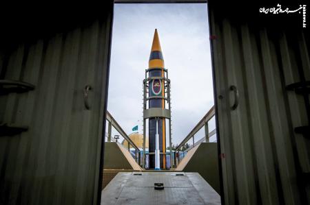 رونمایی از موشک بالستیک خرمشهر ۴