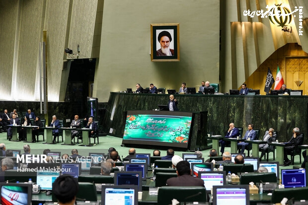 وزارت بهداشت مانع افزایش ظرفیت پزشکی و دندانپزشکی است