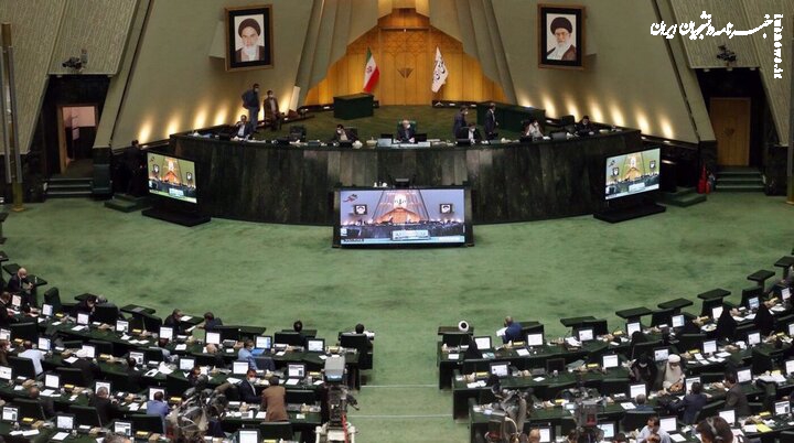  Iran parliament holds closed-door session on nuclear talks